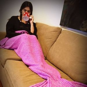 Meet your Posher, Stefanía